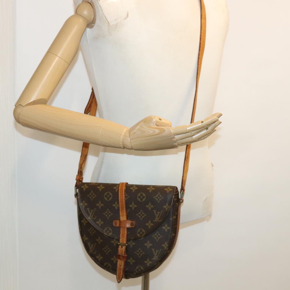 LOUIS VUITTON Monogram Chantilly MM Shoulder Bag M51233 LV Auth rd3276