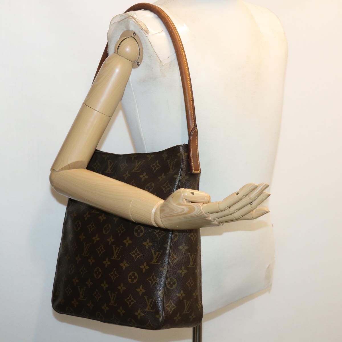 LOUIS VUITTON Monogram Looping GM Shoulder Bag M51145 LV Auth rd3436