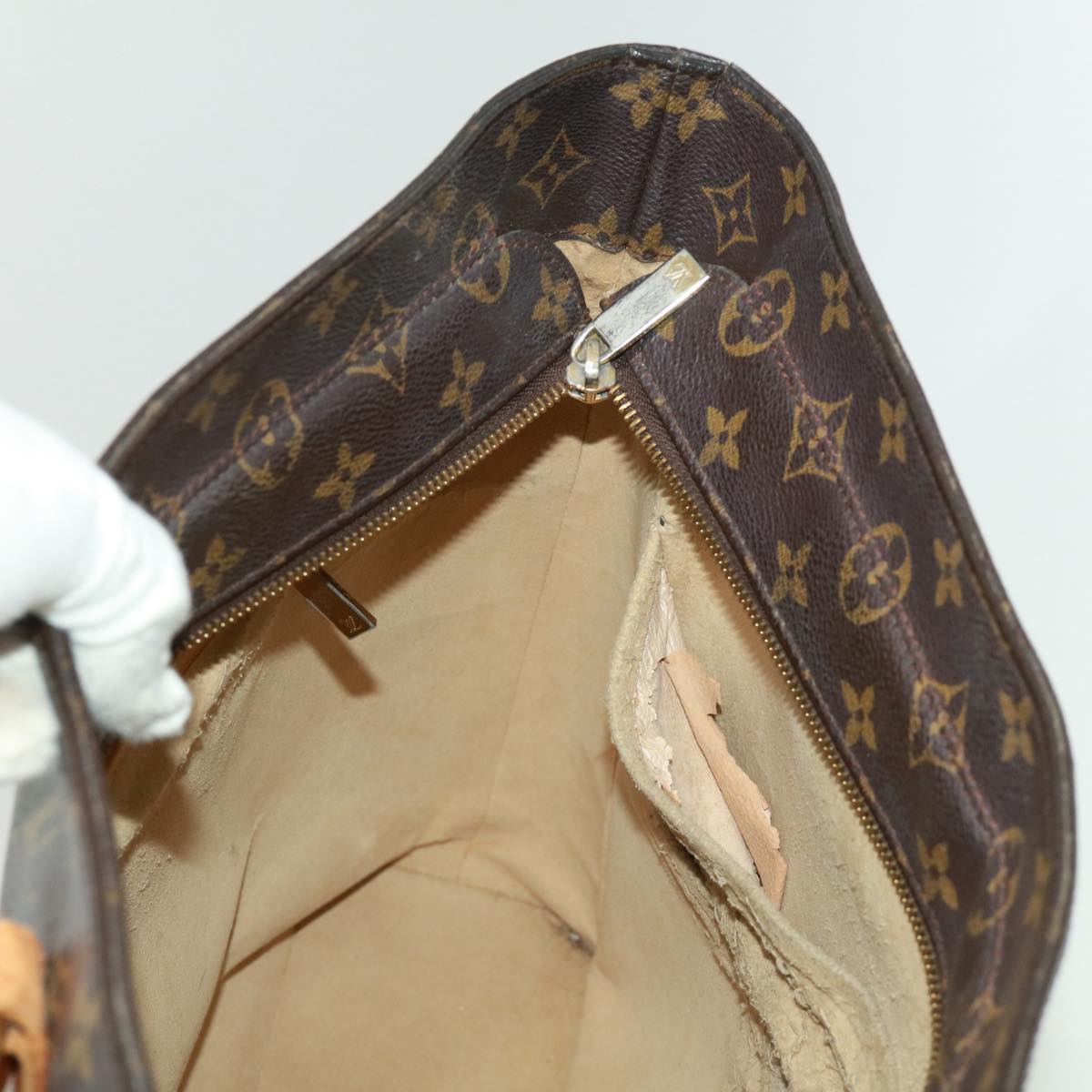 LOUIS VUITTON Monogram Luco Tote Bag M51155 LV Auth rd3472