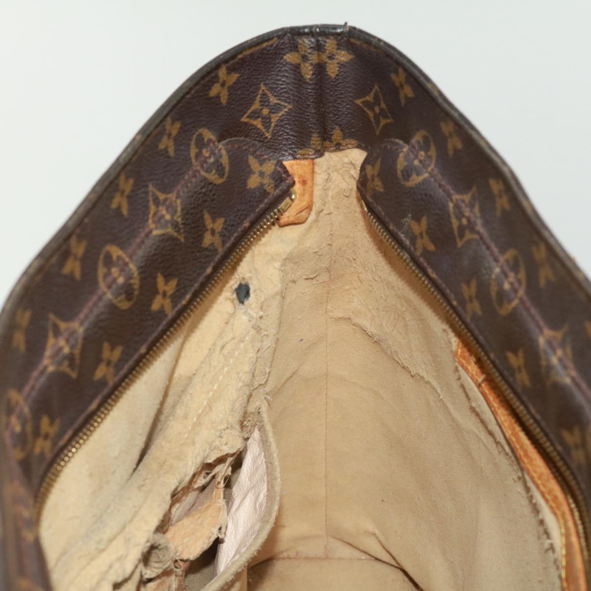 LOUIS VUITTON Monogram Luco Tote Bag M51155 LV Auth rd3472