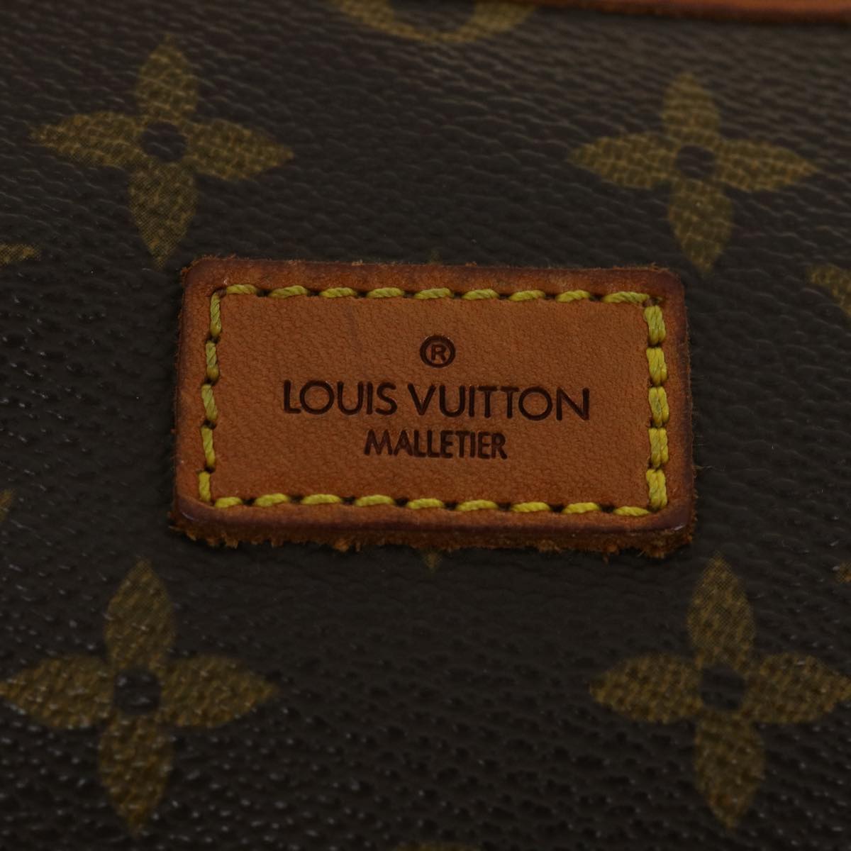 LOUIS VUITTON Monogram Saumur 35 Shoulder Bag M42254 LV Auth rd3614