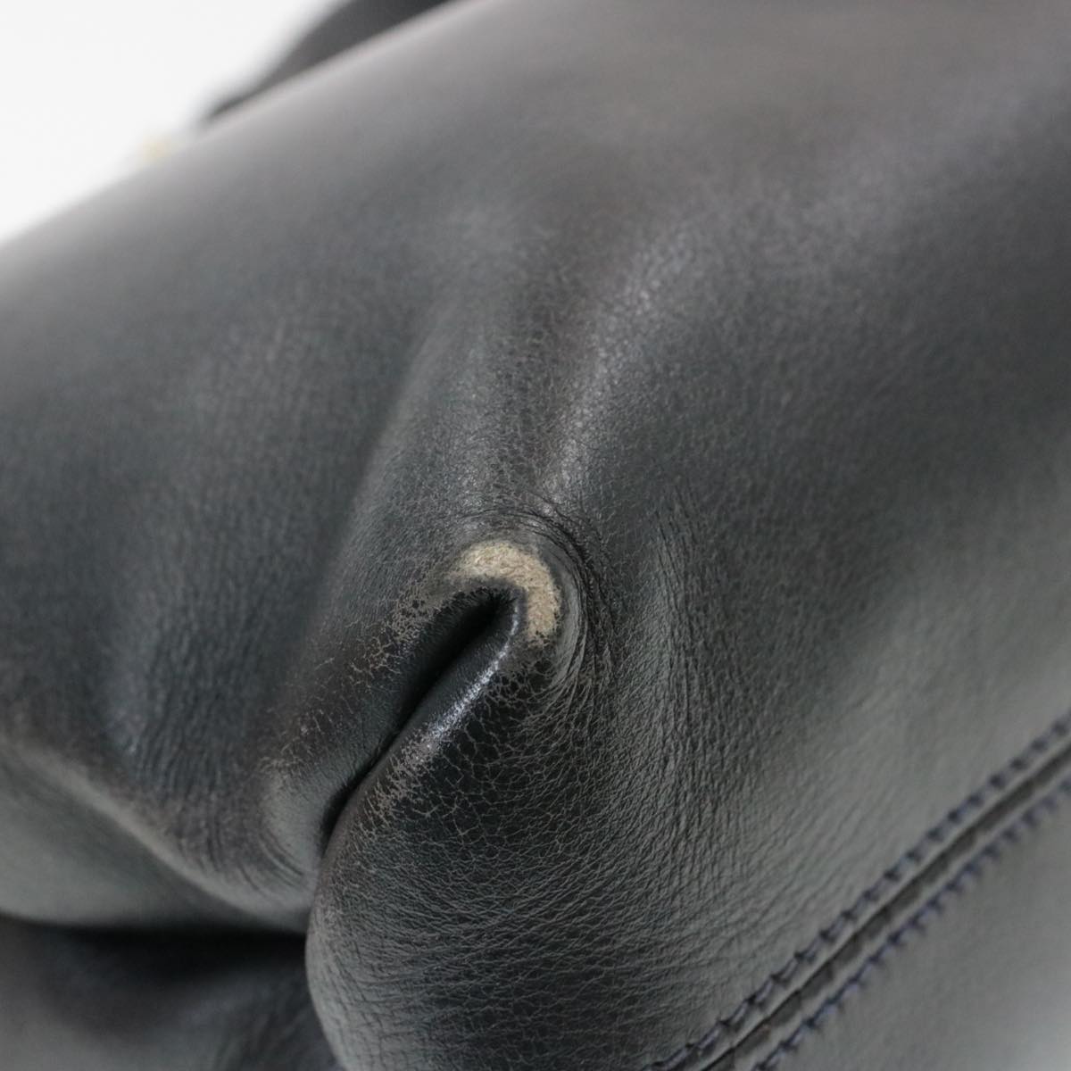 Salvatore Ferragamo Gancini Shoulder Bag Leather Black Auth rd386