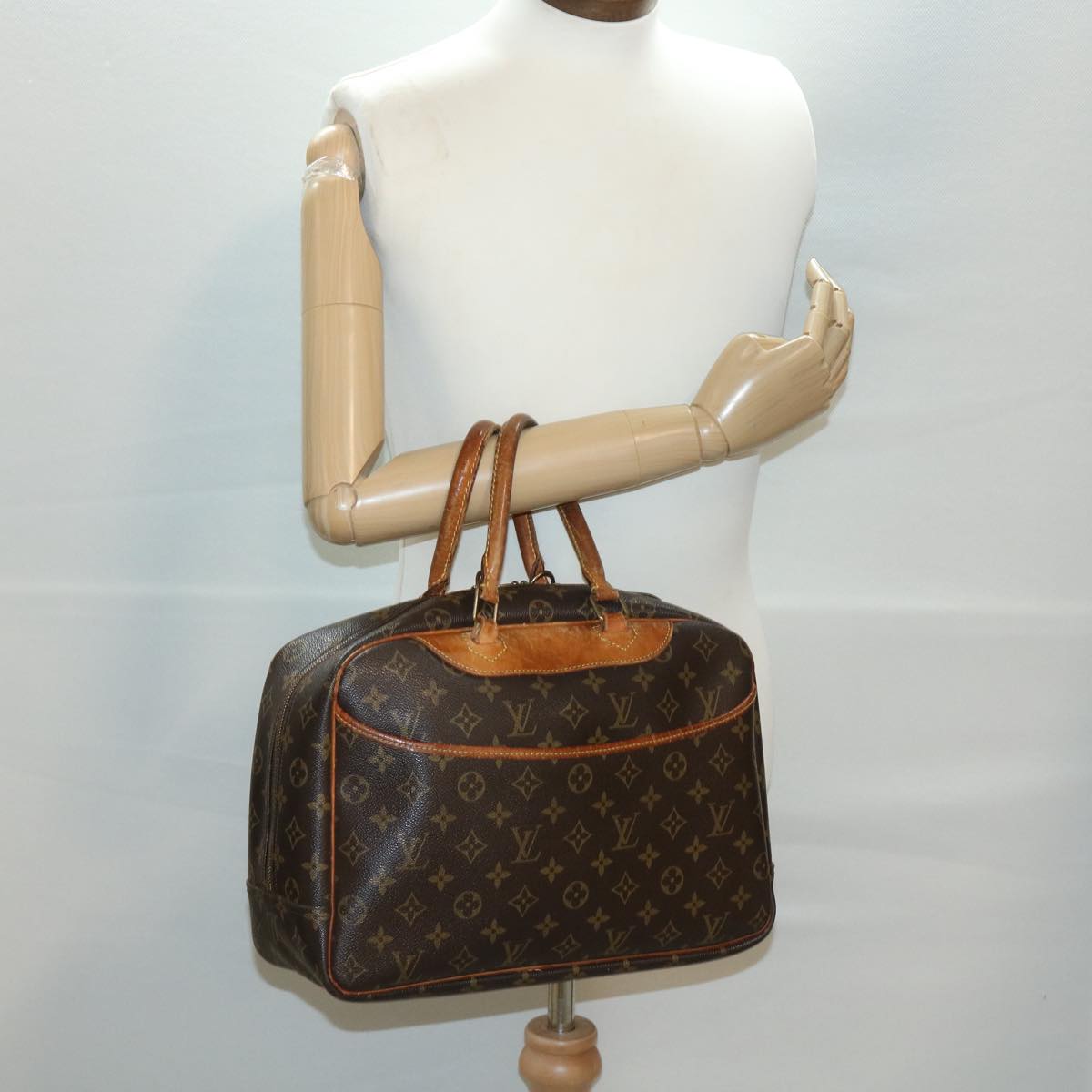 LOUIS VUITTON Monogram Deauville Hand Bag M47270 LV Auth rd3908