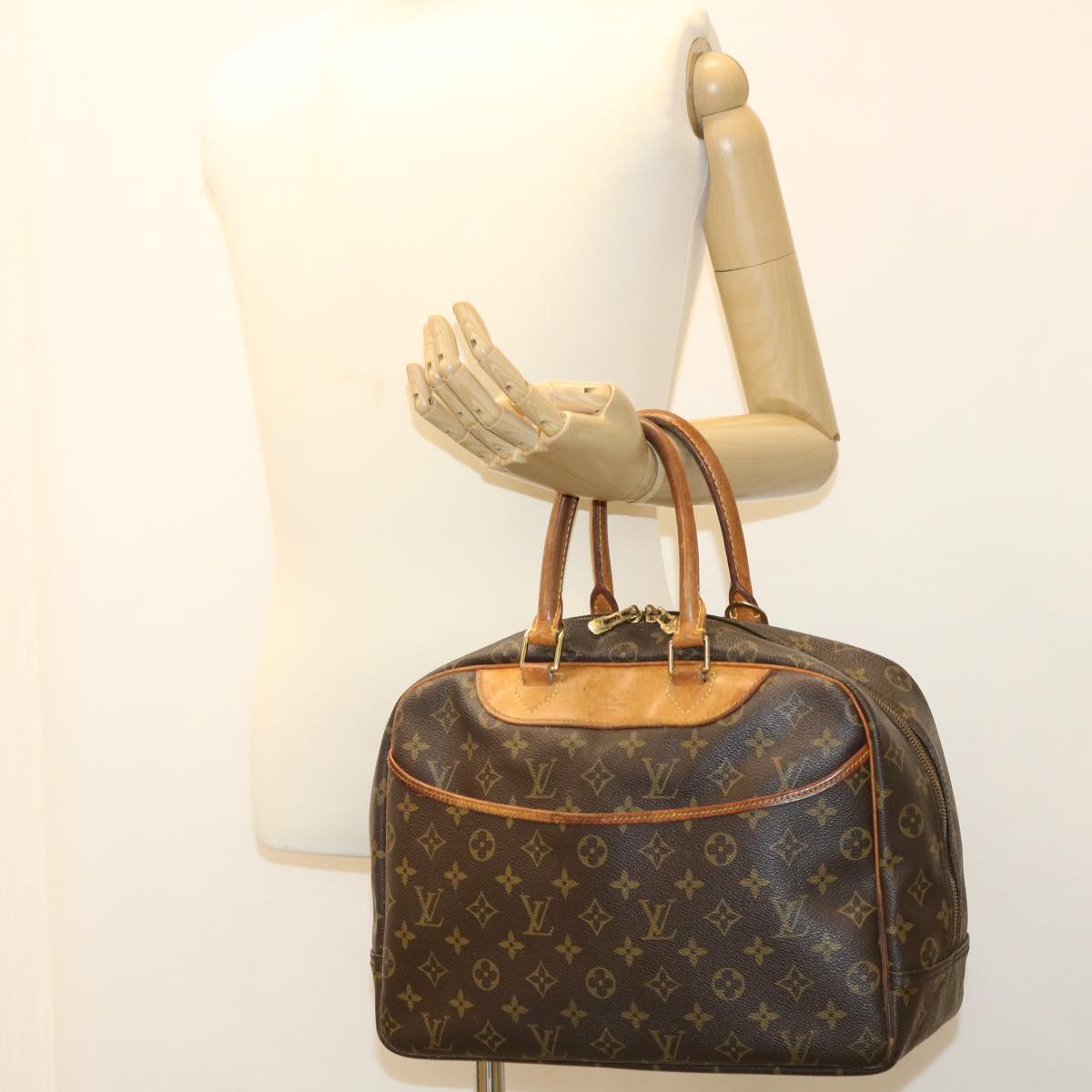 LOUIS VUITTON Monogram Deauville Hand Bag M47270 LV Auth rd4043