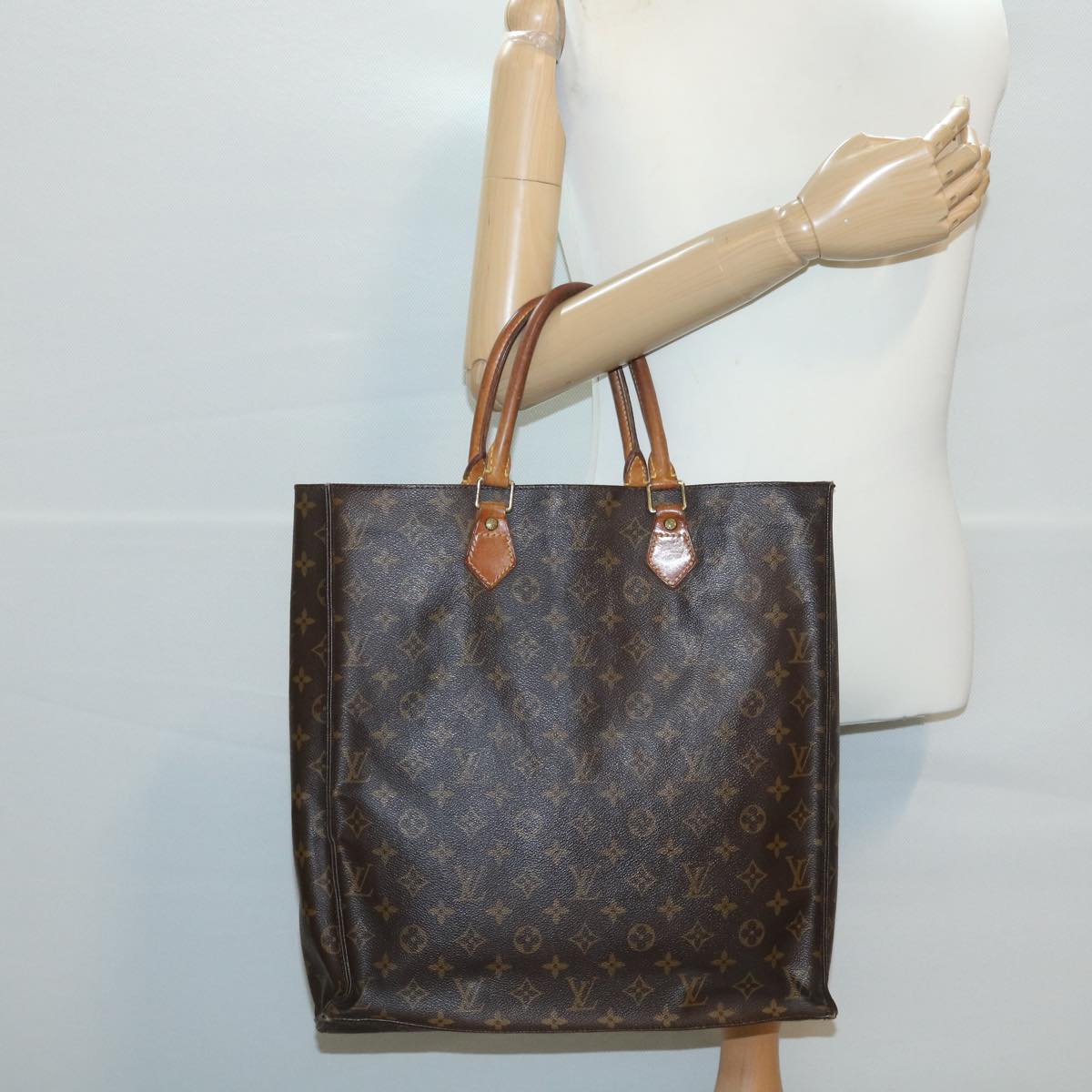 LOUIS VUITTON Monogram Sac Plat Hand Bag M51140 LV Auth rd4069