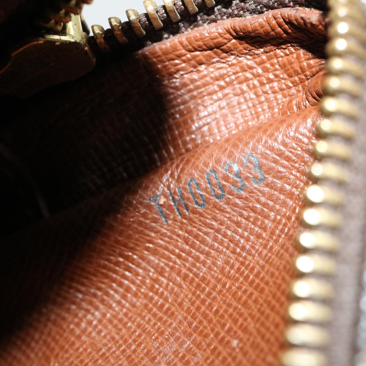 LOUIS VUITTON Monogram Amazon Shoulder Bag M45236 LV Auth rd4124