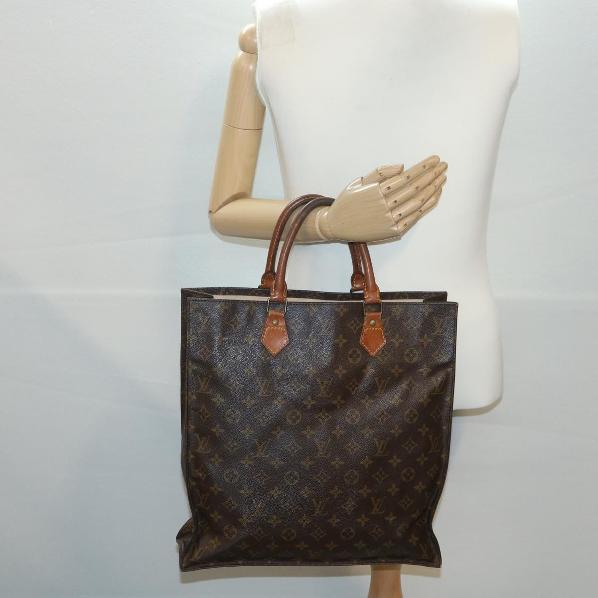 LOUIS VUITTON Monogram Sac Plat Hand Bag M51140 LV Auth rd4191