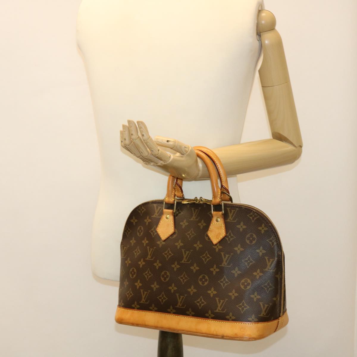 LOUIS VUITTON Monogram Alma Hand Bag M51130 LV Auth rd4333