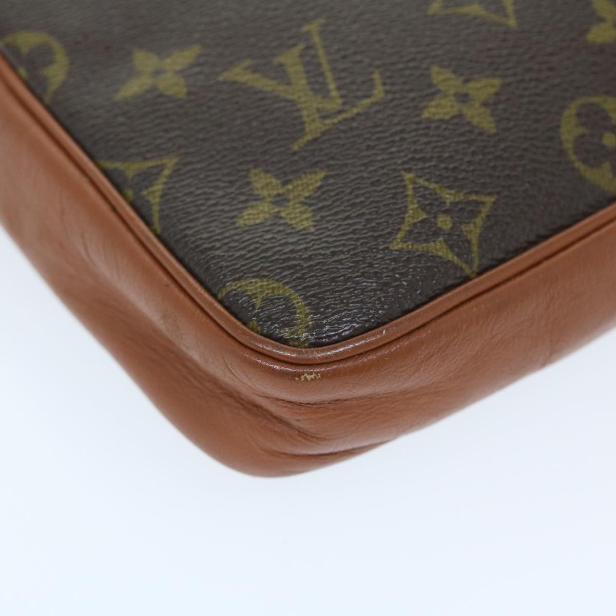 LOUIS VUITTON Monogram Pochette sports Clutch Bag No.183 LV Auth rd4372