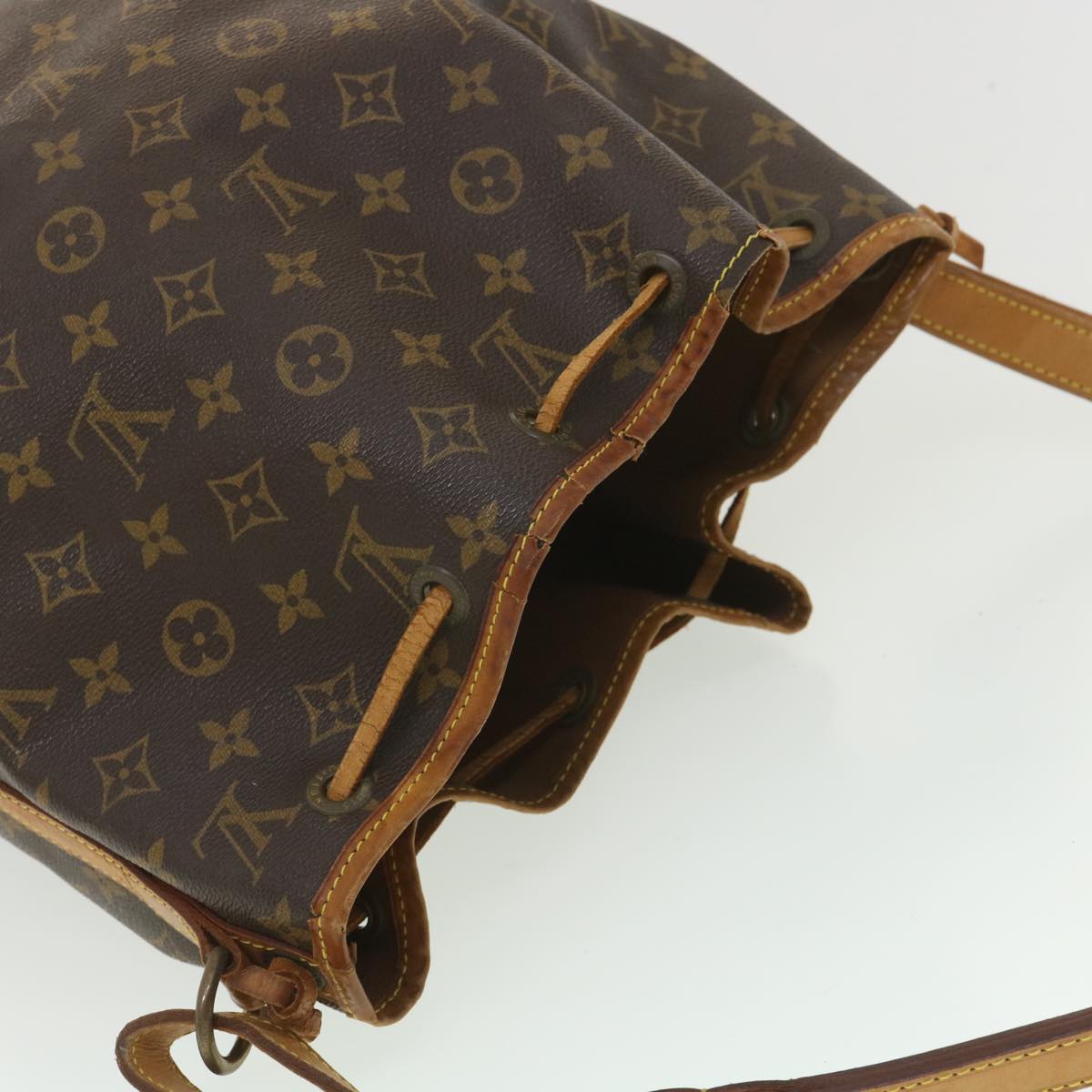 LOUIS VUITTON Monogram Petit Noe Shoulder Bag M42226 LV Auth rd4459