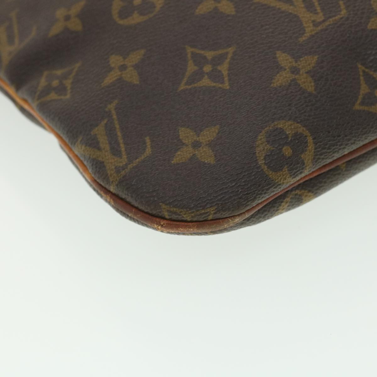 LOUIS VUITTON Monogram Pochette Bosphore Shoulder Bag M40044 LV Auth rd4465