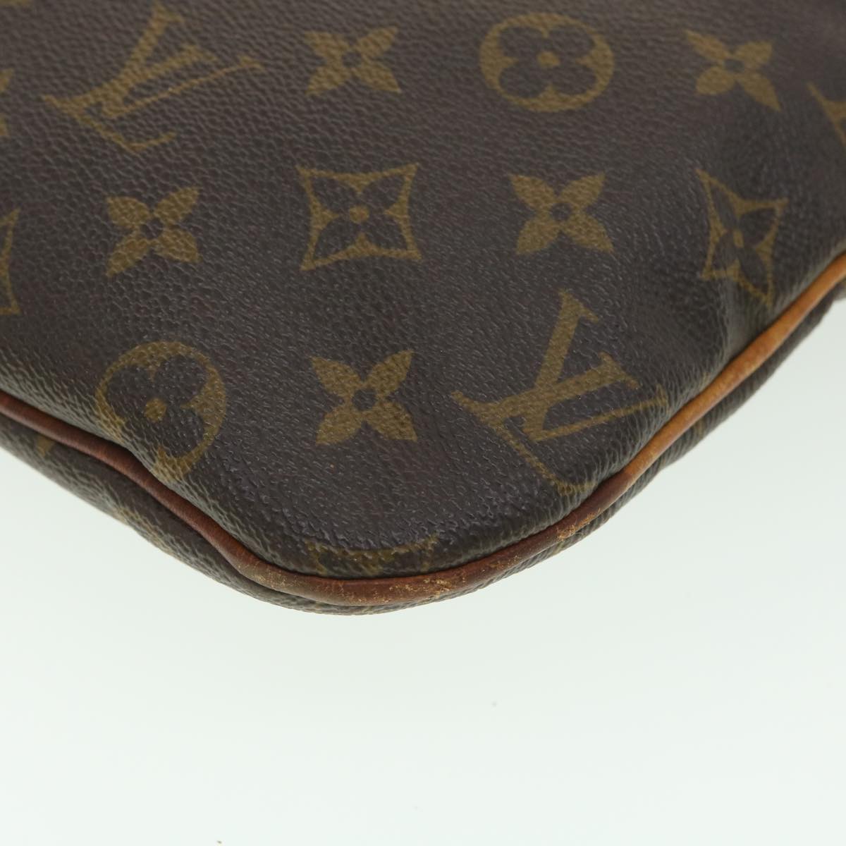 LOUIS VUITTON Monogram Pochette Bosphore Shoulder Bag M40044 LV Auth rd4465