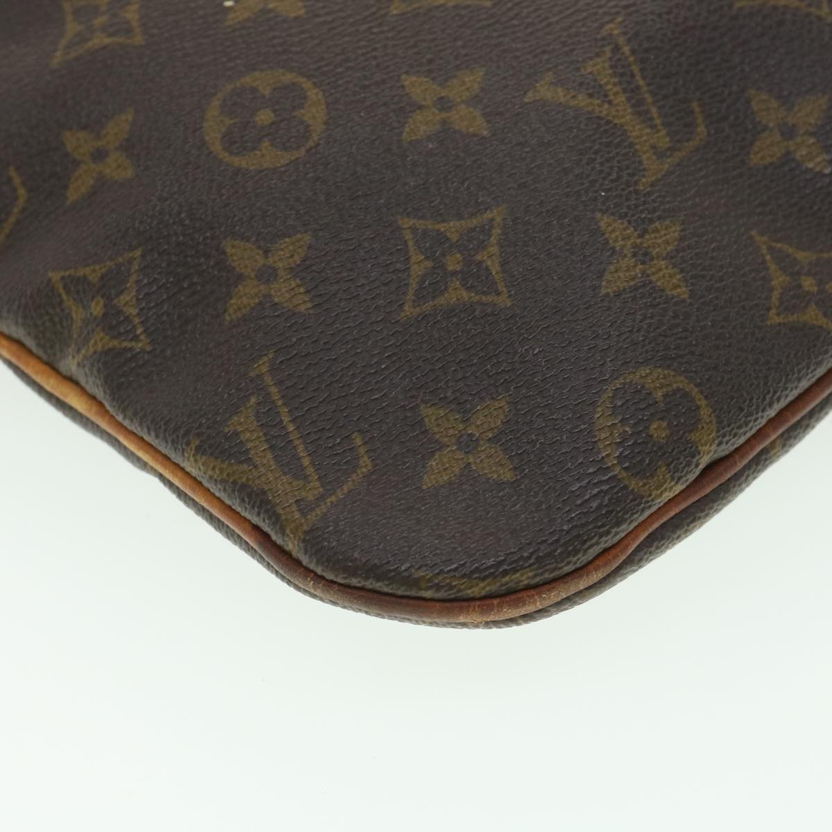 LOUIS VUITTON Monogram Pochette Bosphore Shoulder Bag M40044 LV Auth rd4465