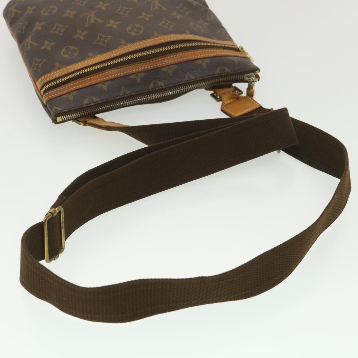 LOUIS VUITTON Monogram Pochette Bosphore Shoulder Bag M40044 LV Auth rd4465