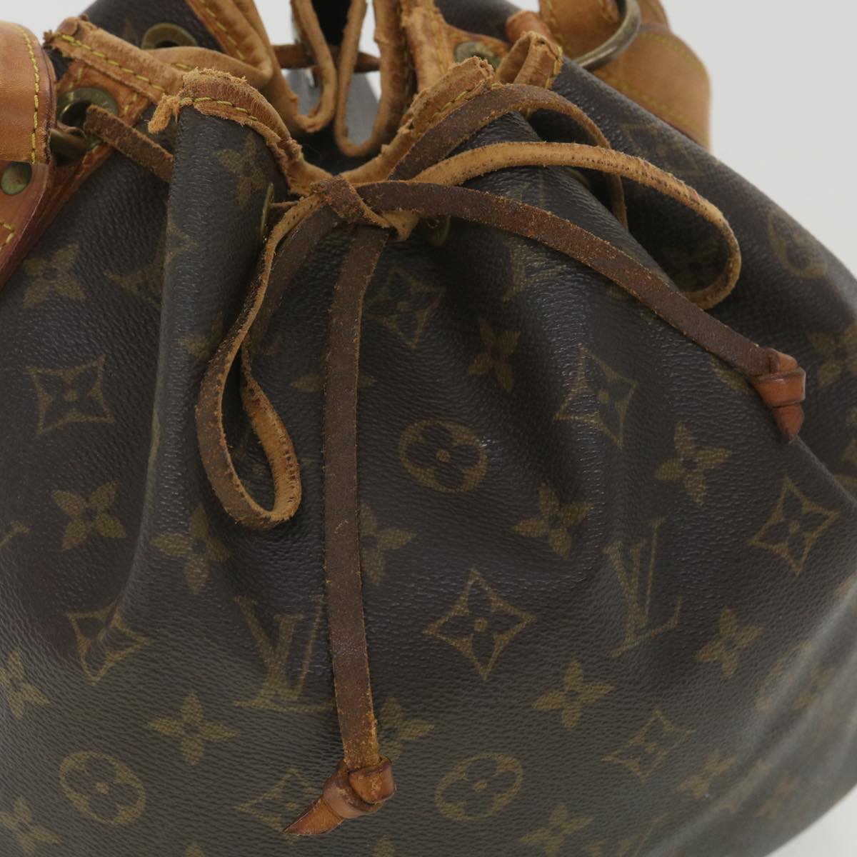 LOUIS VUITTON Monogram Petit Noe Shoulder Bag M42226 LV Auth rd4479