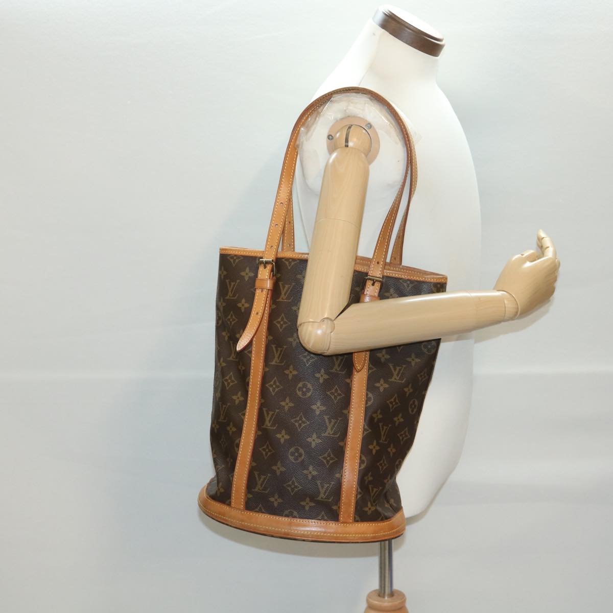 LOUIS VUITTON Monogram Bucket GM Shoulder Bag Vintage M42236 LV Auth rd4486