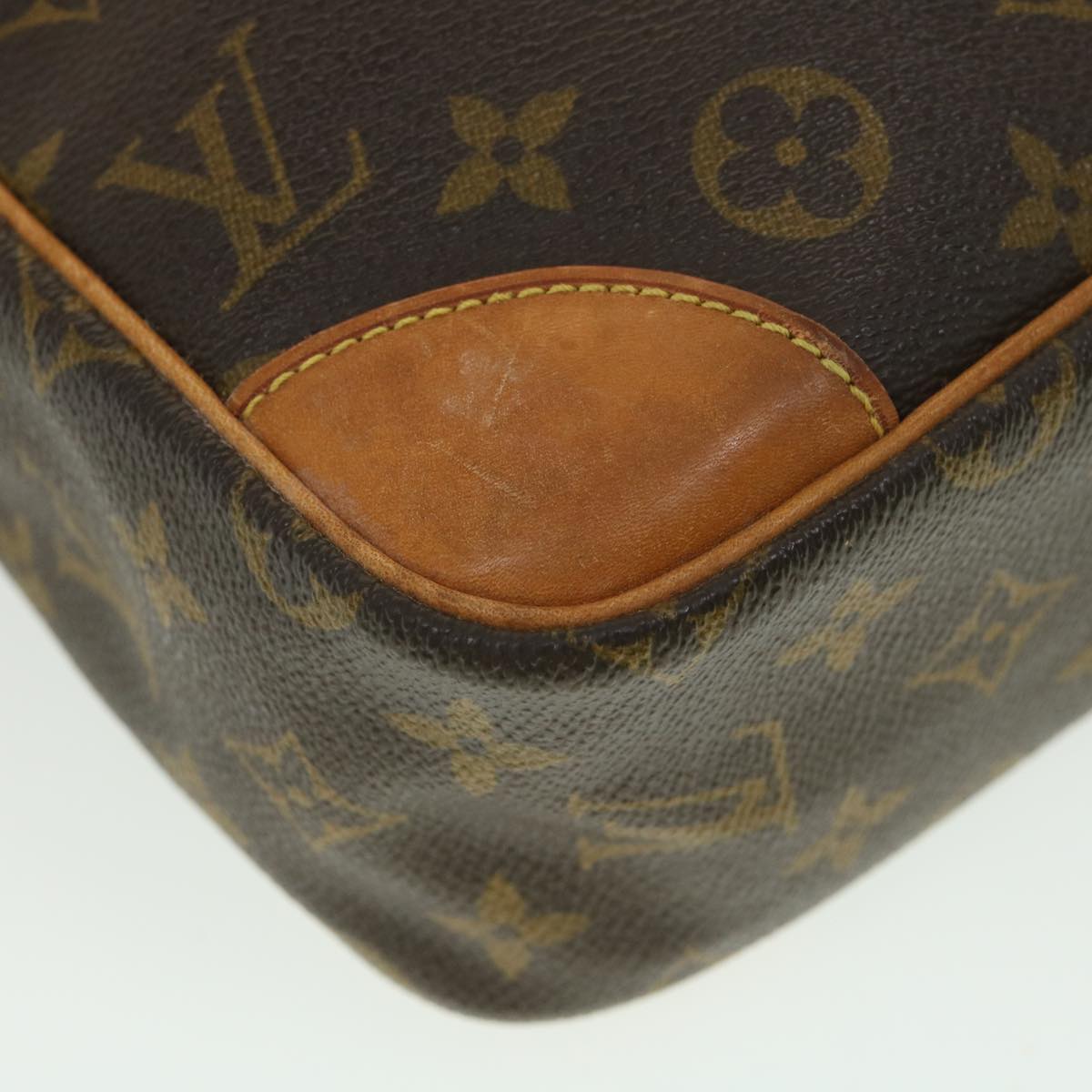 LOUIS VUITTON Monogram Danube MM Shoulder Bag M45264 LV Auth rd4536