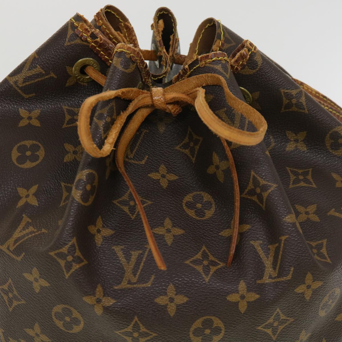 LOUIS VUITTON Monogram Noe Shoulder Bag M42224 LV Auth rd4565