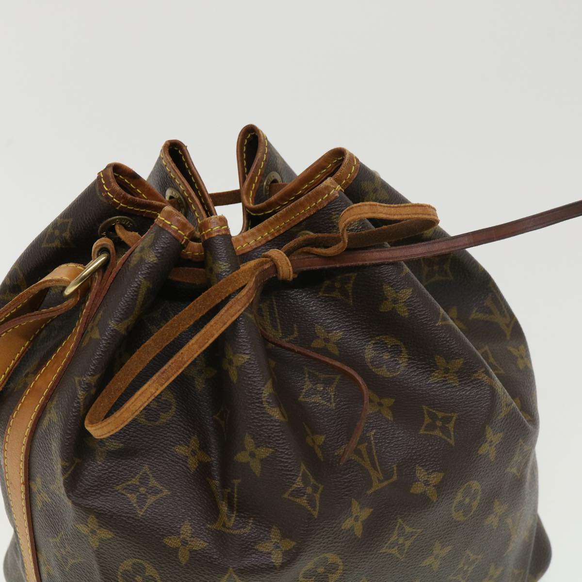 LOUIS VUITTON Monogram Petit Noe Shoulder Bag M42226 LV Auth rd4577