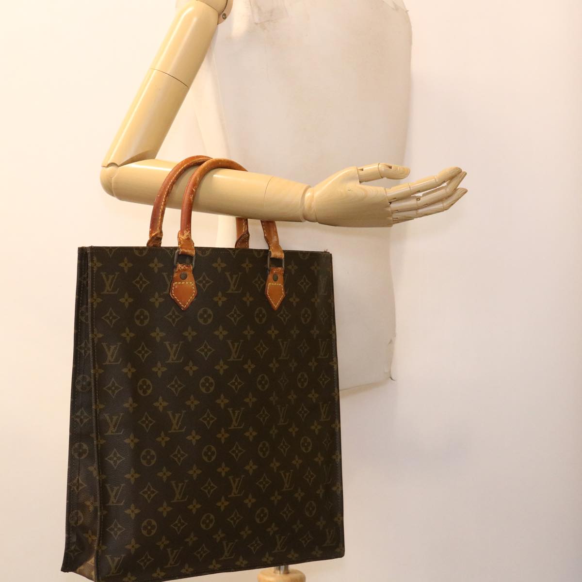 LOUIS VUITTON Monogram Sac Plat Hand Bag M51140 LV Auth rd4586