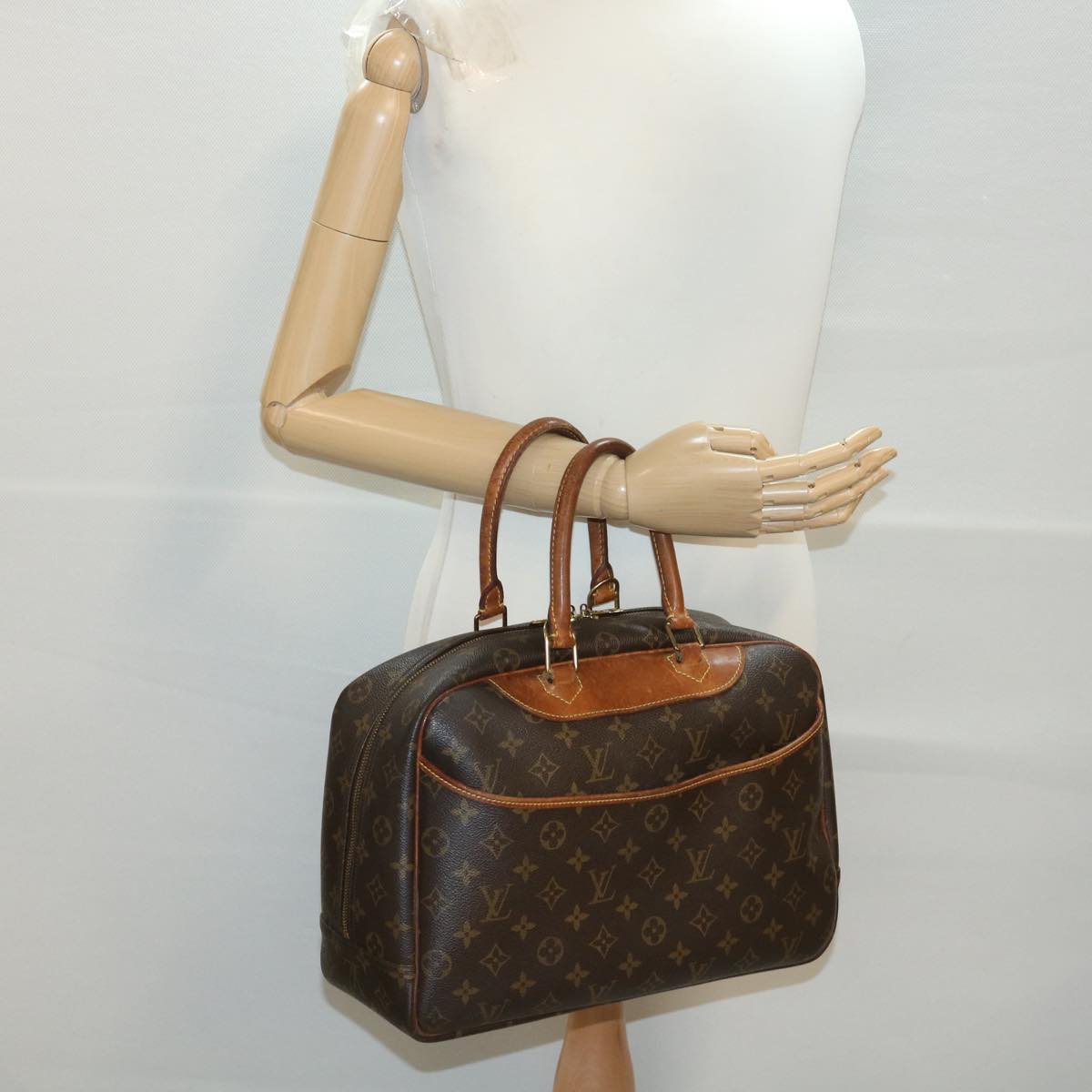 LOUIS VUITTON Monogram Deauville Hand Bag M47270 LV Auth rd4600