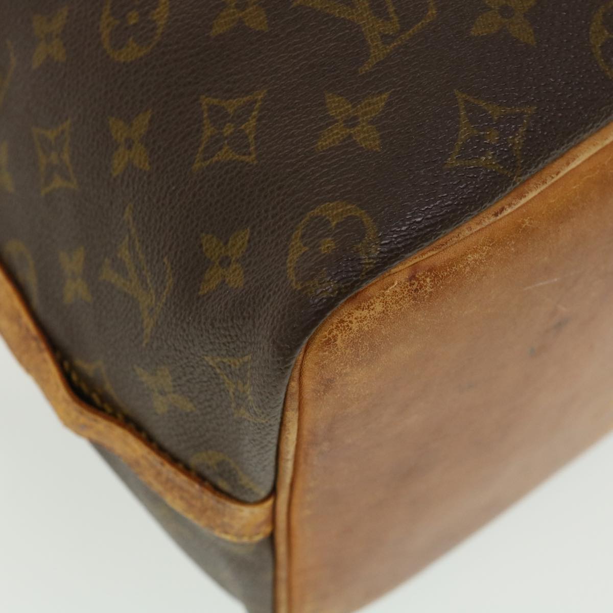 LOUIS VUITTON Monogram Petit Noe Shoulder Bag M42226 LV Auth rd4605