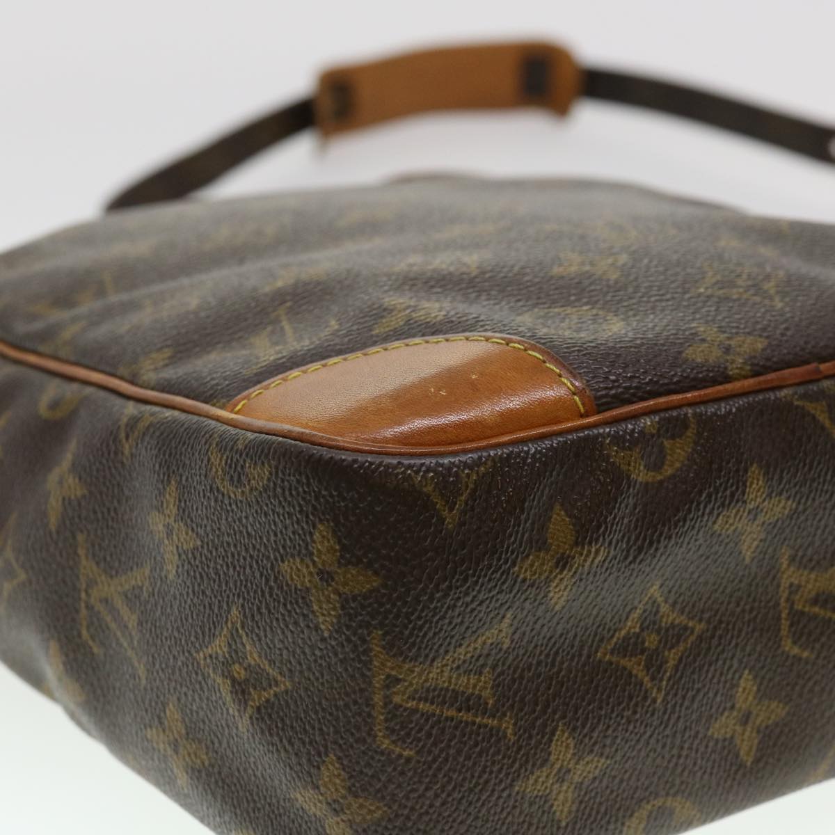 LOUIS VUITTON Monogram Danube MM Shoulder Bag M45264 LV Auth rd4612