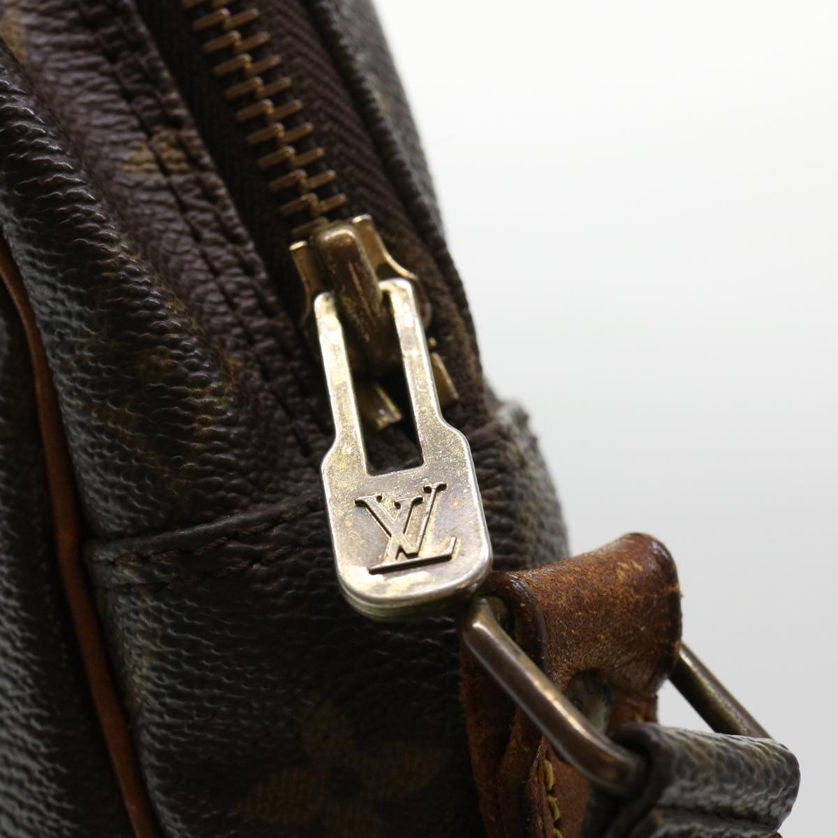 LOUIS VUITTON Monogram Danube MM Shoulder Bag M45264 LV Auth rd4612