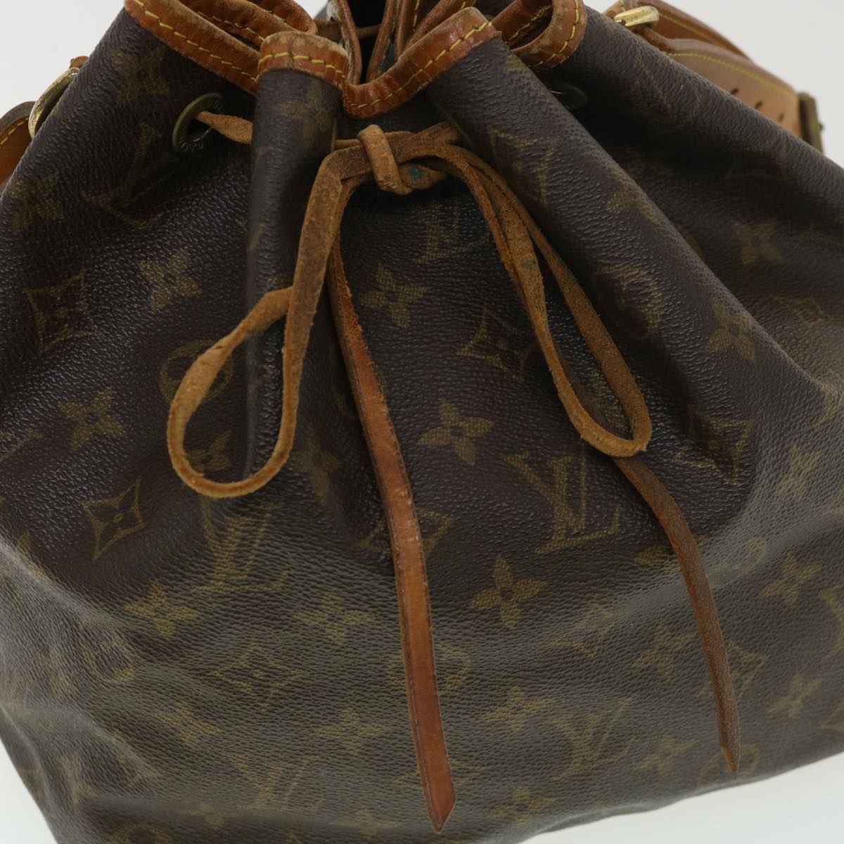 LOUIS VUITTON Monogram Petit Noe Shoulder Bag M42226 LV Auth rd4627