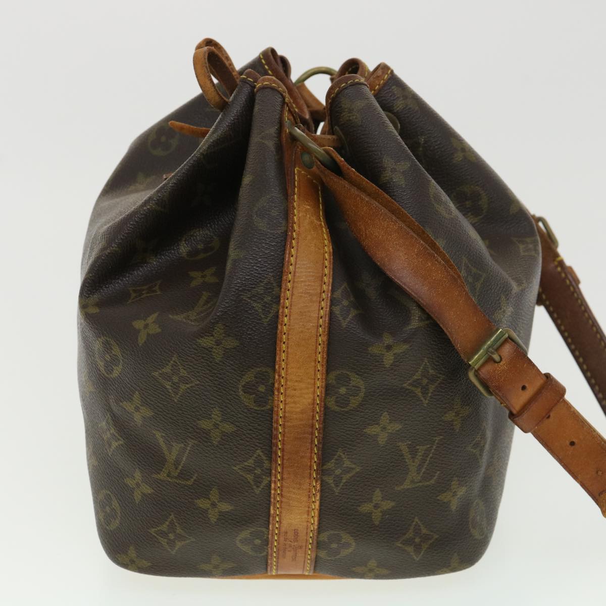 LOUIS VUITTON Monogram Petit Noe Shoulder Bag M42226 LV Auth rd4656