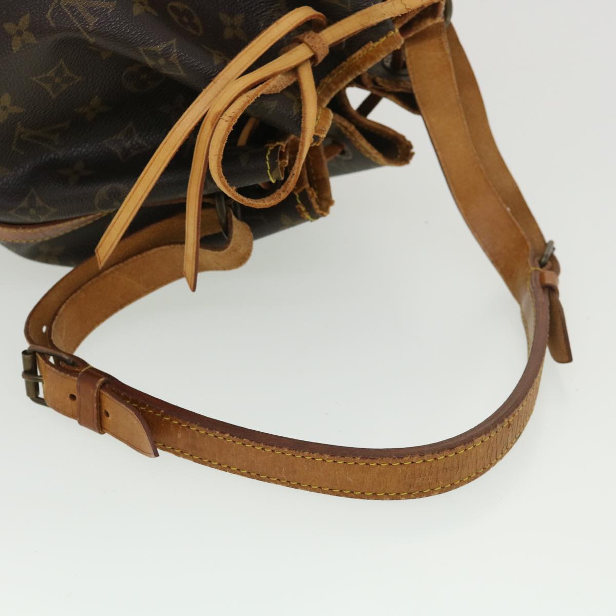 LOUIS VUITTON Monogram Petit Noe Shoulder Bag M42226 LV Auth rd4670