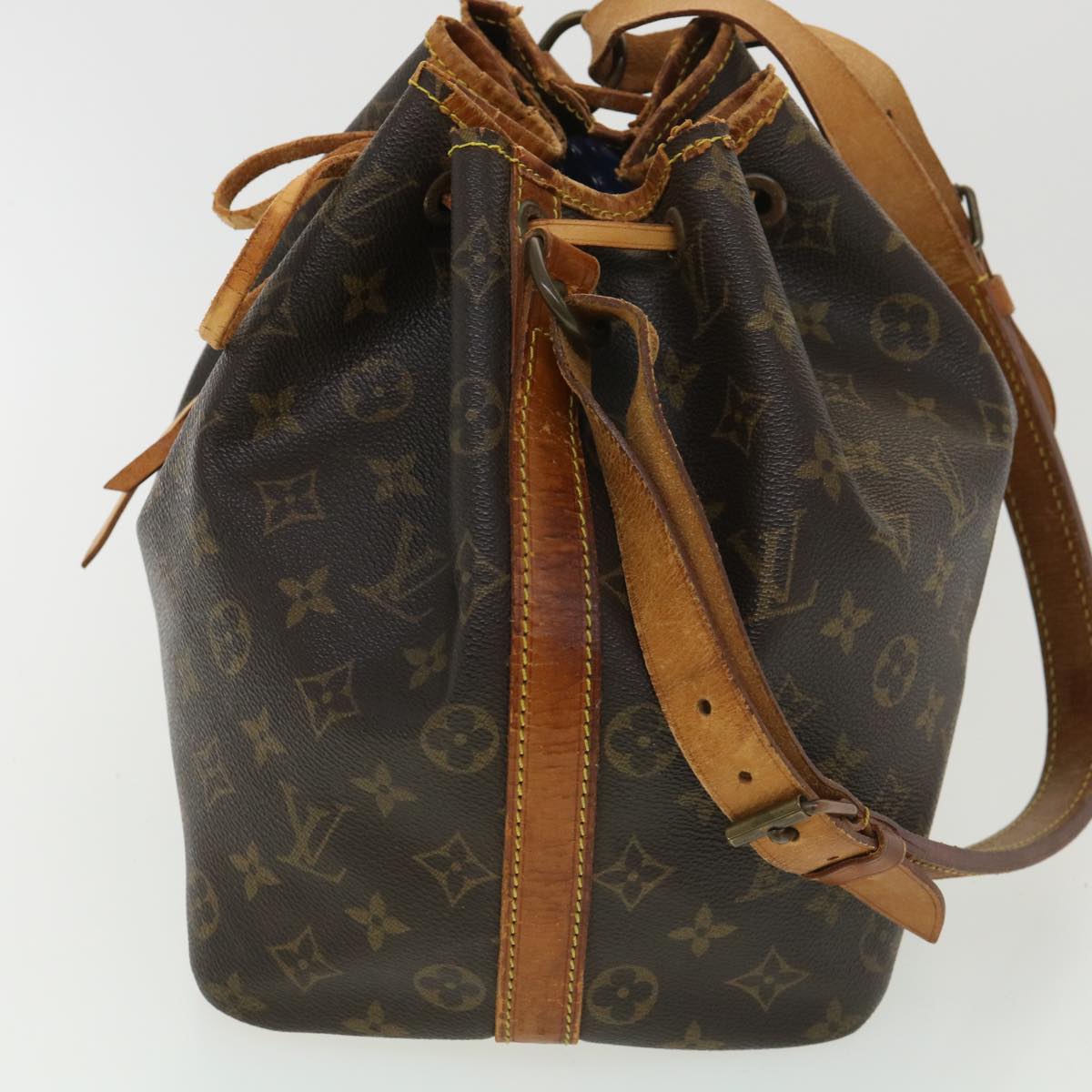 LOUIS VUITTON Monogram Petit Noe Shoulder Bag M42226 LV Auth rd4670