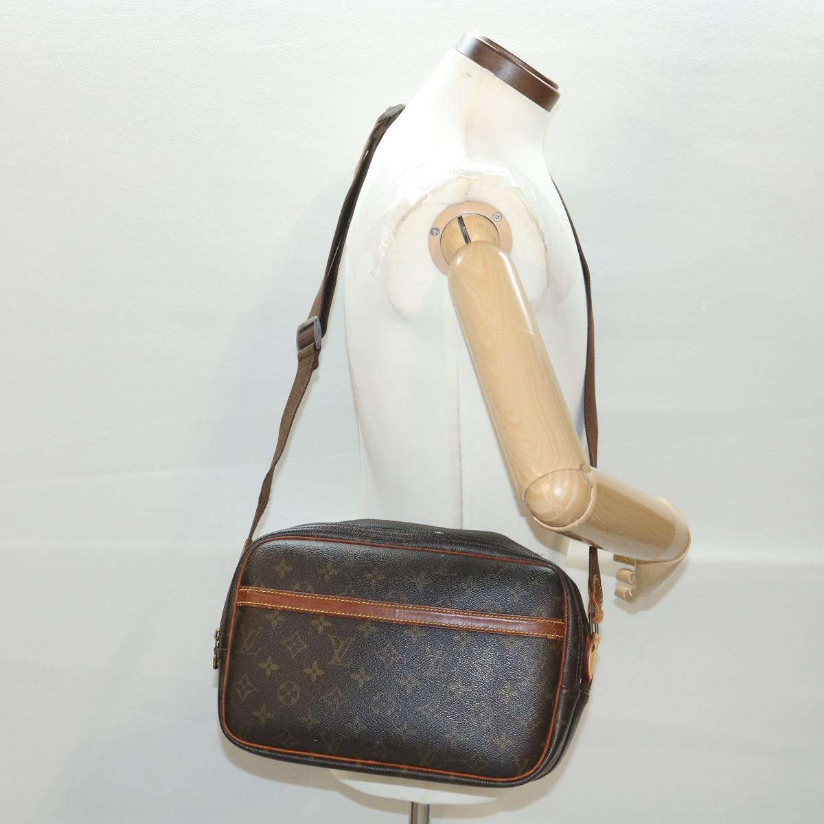 LOUIS VUITTON Monogram Reporter PM Shoulder Bag M45254 LV Auth rd4672