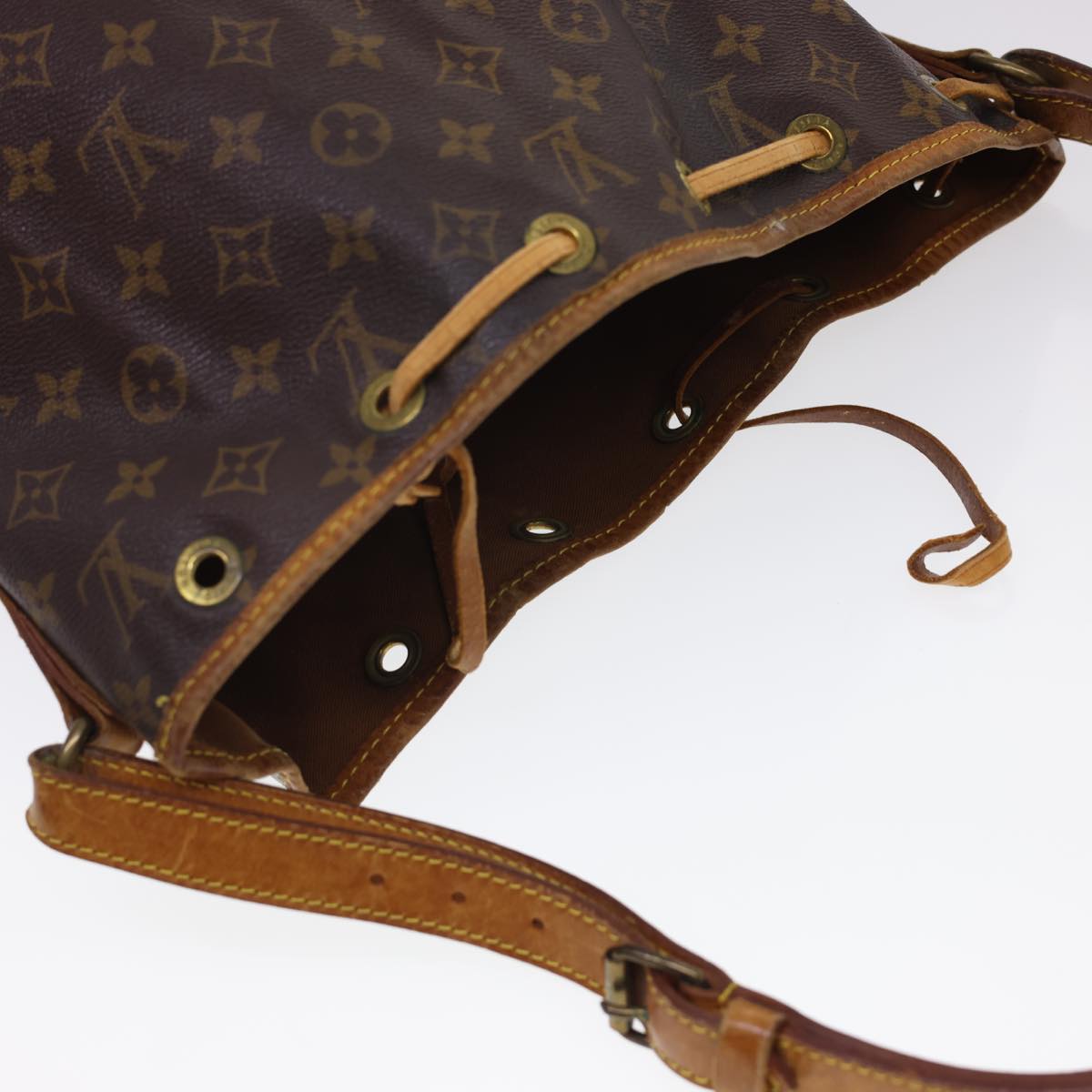 LOUIS VUITTON Monogram Petit Noe Shoulder Bag M42226 LV Auth rd4705