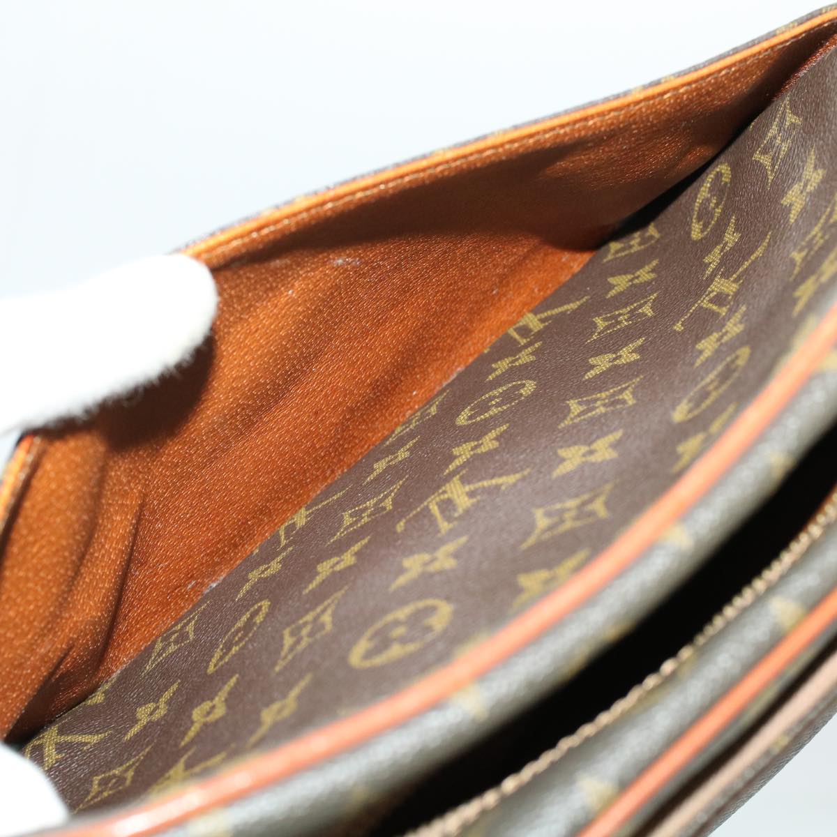 LOUIS VUITTON Monogram Migra Tour Shoulder Bag No.201 LV Auth rd4958