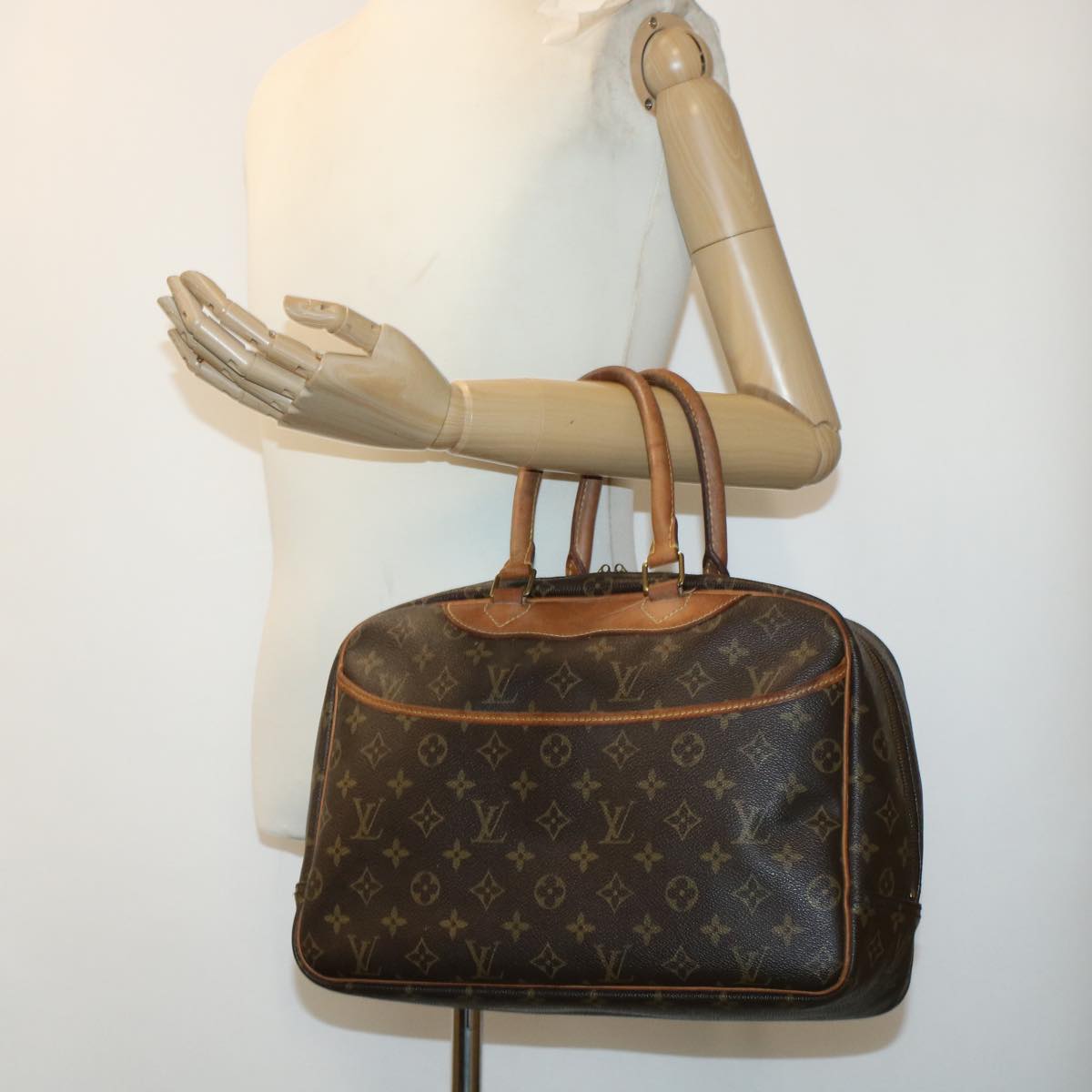 LOUIS VUITTON Monogram Deauville Hand Bag M47270 LV Auth rd5129