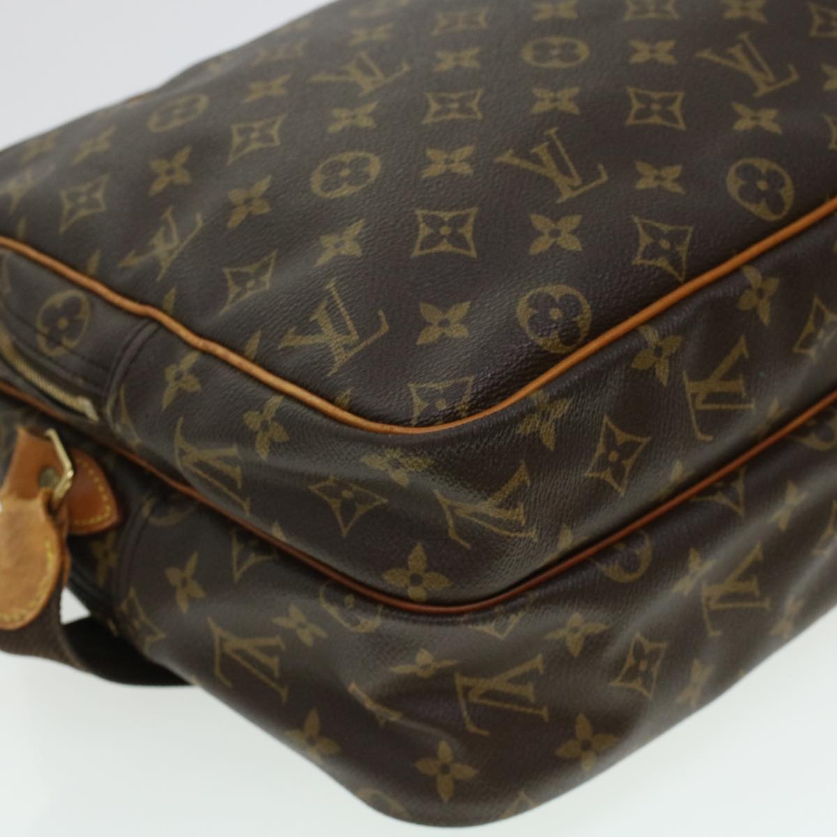 LOUIS VUITTON Monogram Reporter GM Shoulder Bag M45252 LV Auth rd5275