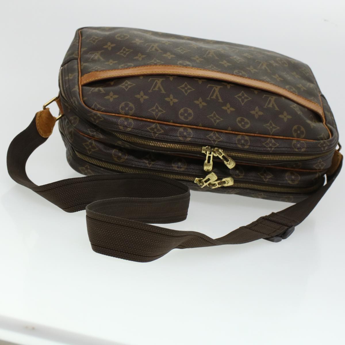 LOUIS VUITTON Monogram Reporter GM Shoulder Bag M45252 LV Auth rd5275