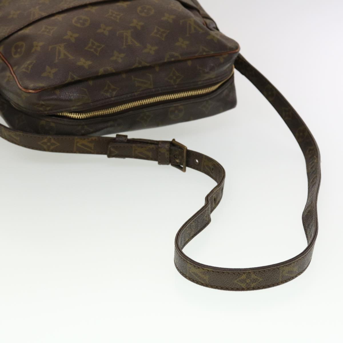 LOUIS VUITTON Monogram Marceau Shoulder Bag No.70 LV Auth rd5287