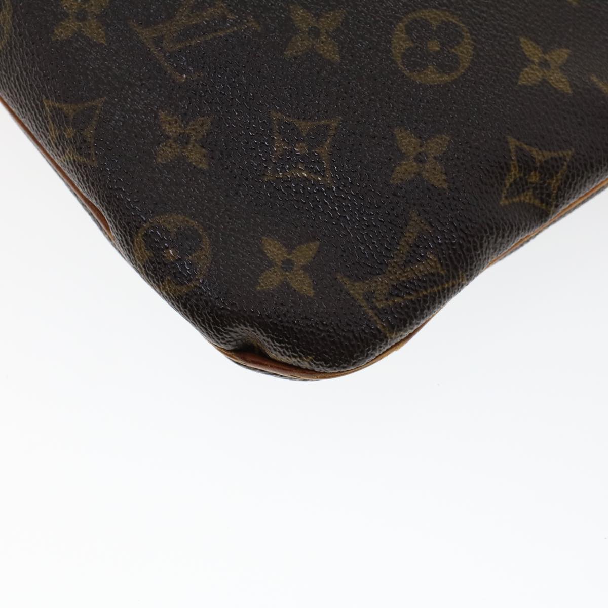 LOUIS VUITTON Monogram Pochette Bosphore Shoulder Bag M40044 LV Auth rd5299