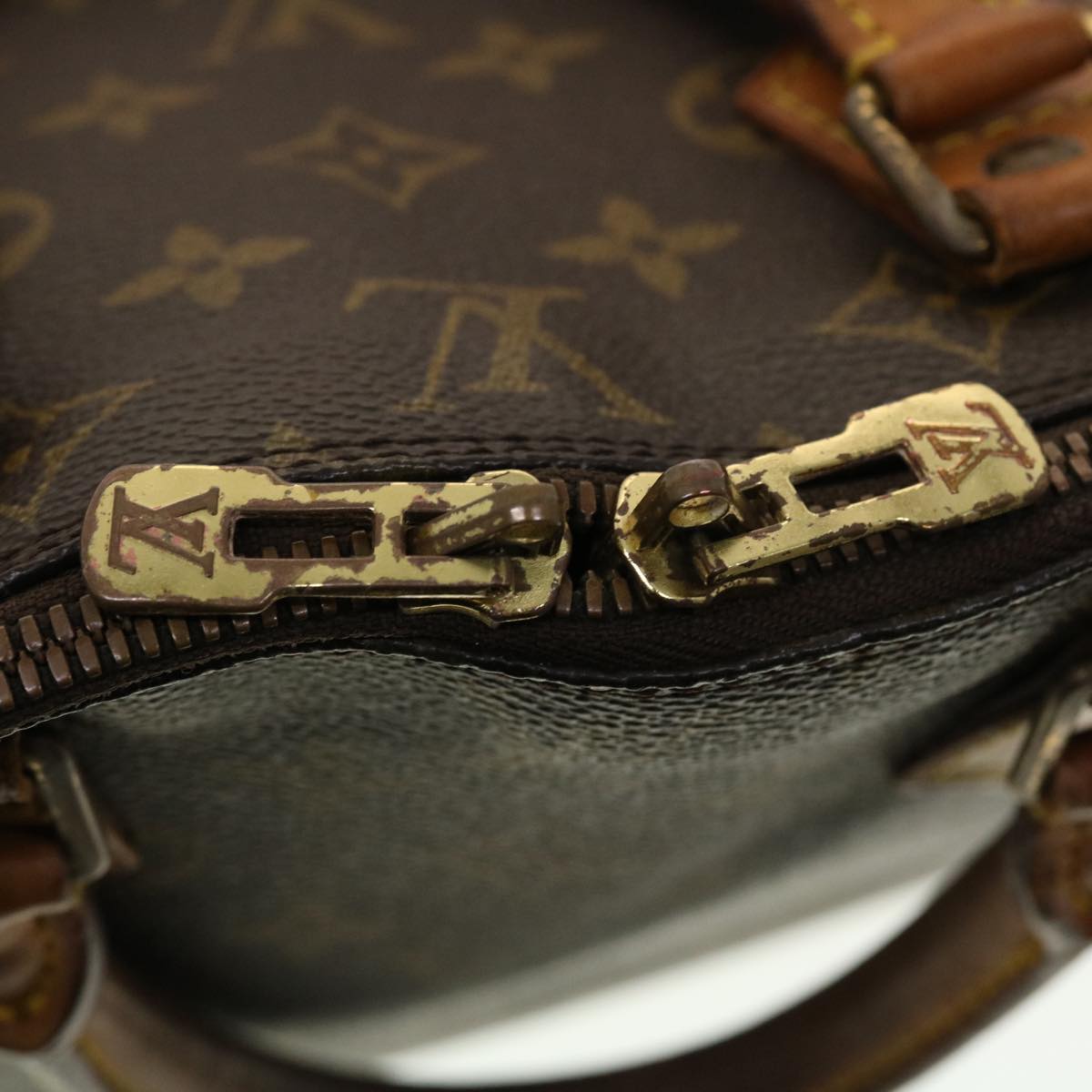 LOUIS VUITTON Monogram Alma Hand Bag M51130 LV Auth rd5328