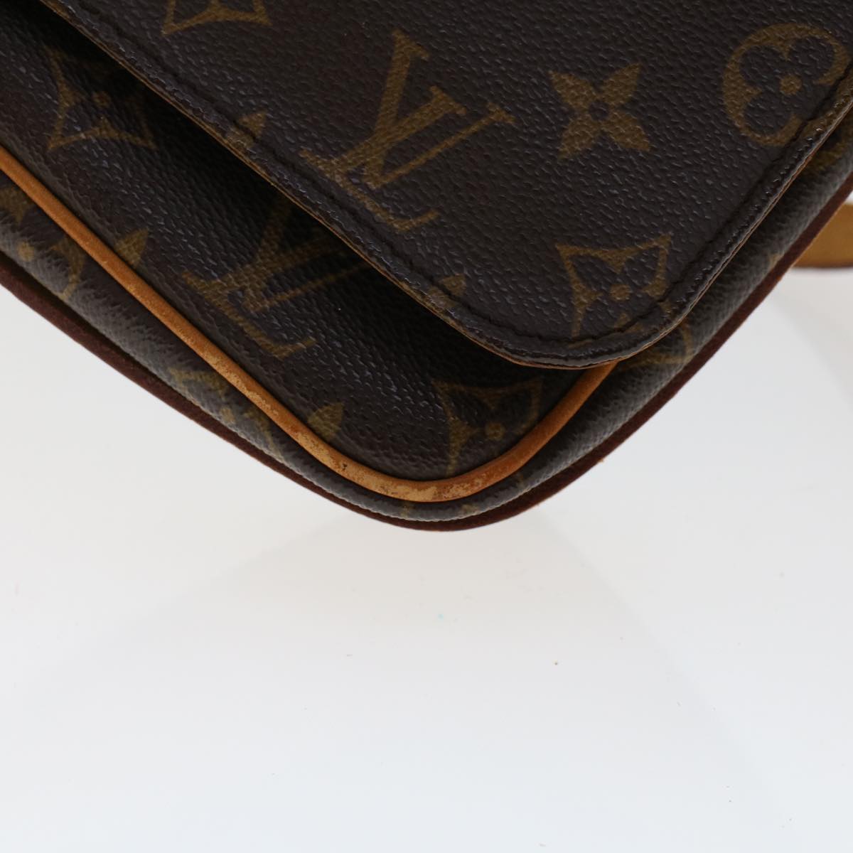 LOUIS VUITTON Monogram Cartouchiere GM Shoulder Bag M51252 LV Auth rd5507