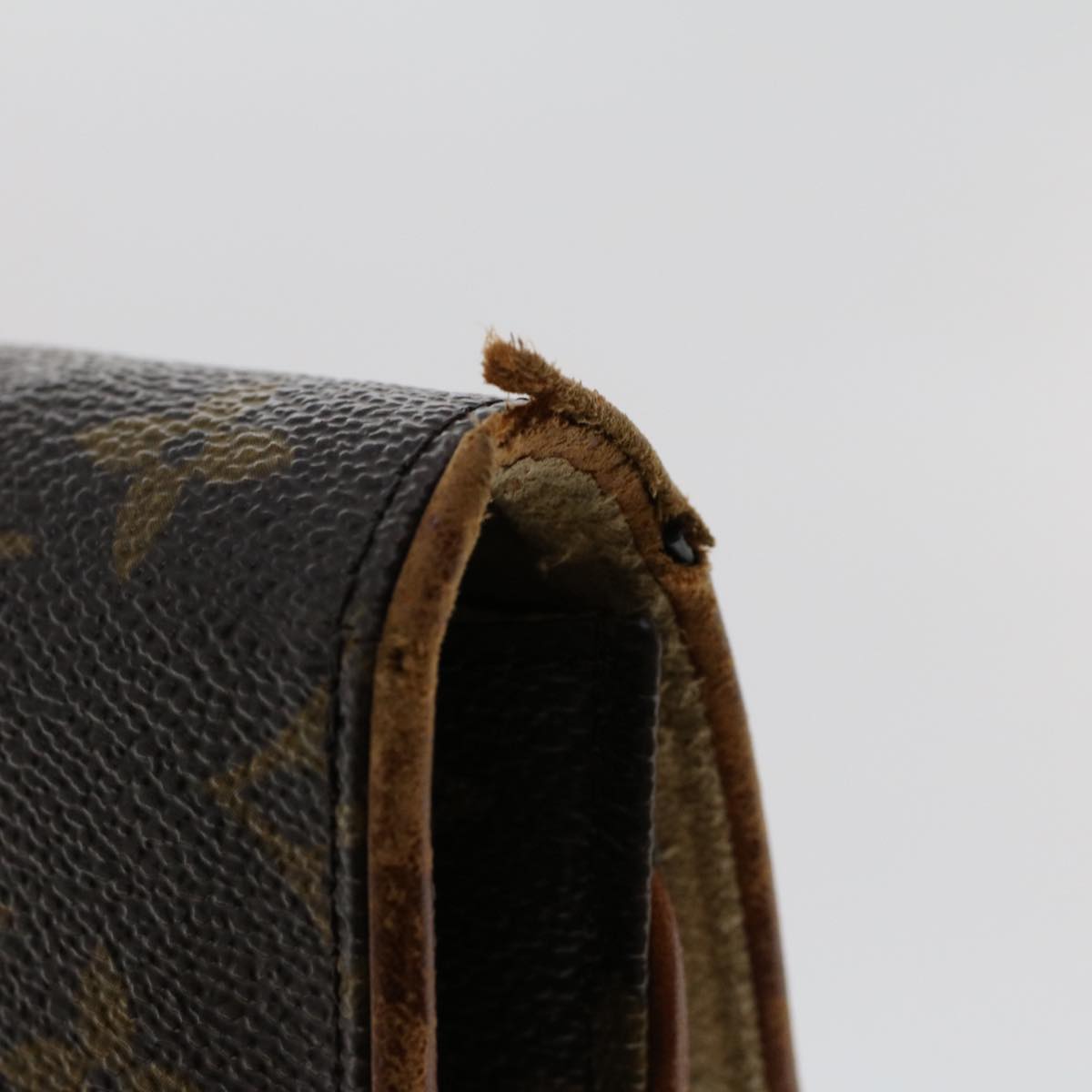 LOUIS VUITTON Monogram Pochette Twin GM Shoulder Bag M51852 LV Auth rd5521