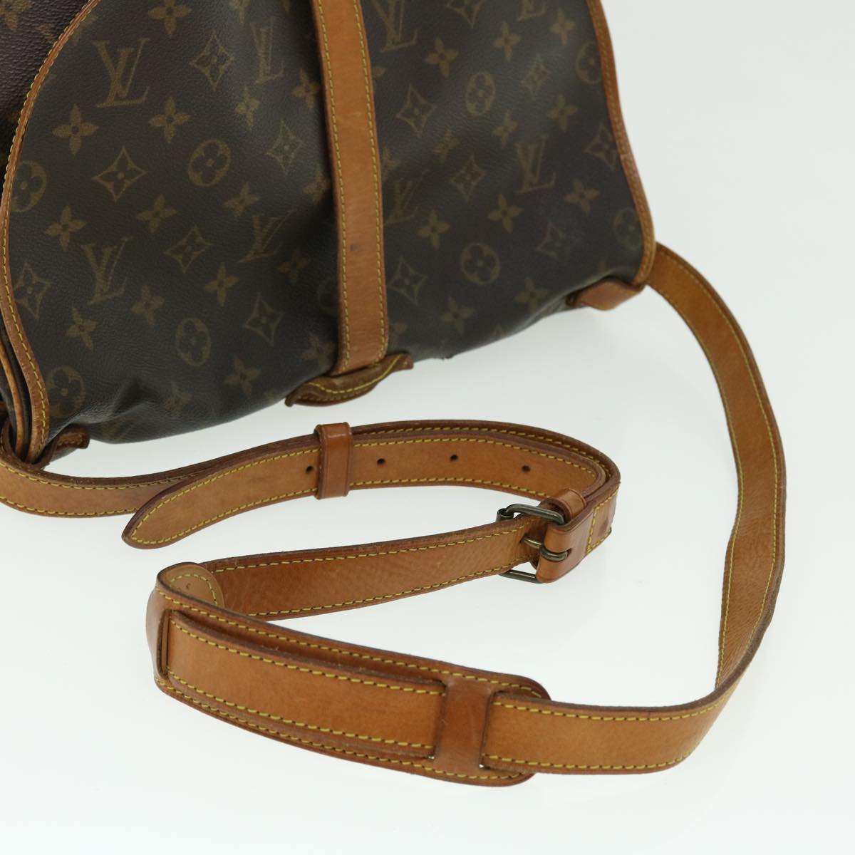 LOUIS VUITTON Monogram Saumur 35 Shoulder Bag M42254 LV Auth rd5669