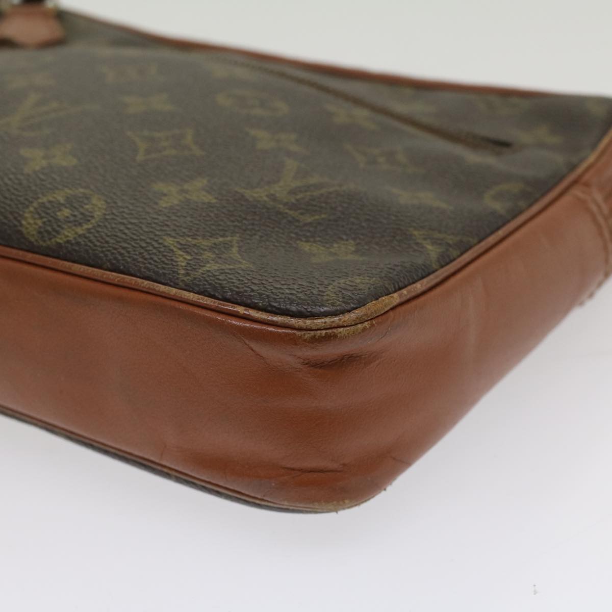 LOUIS VUITTON Monogram Pochette Sports Clutch Bag No.183 LV Auth rd5717