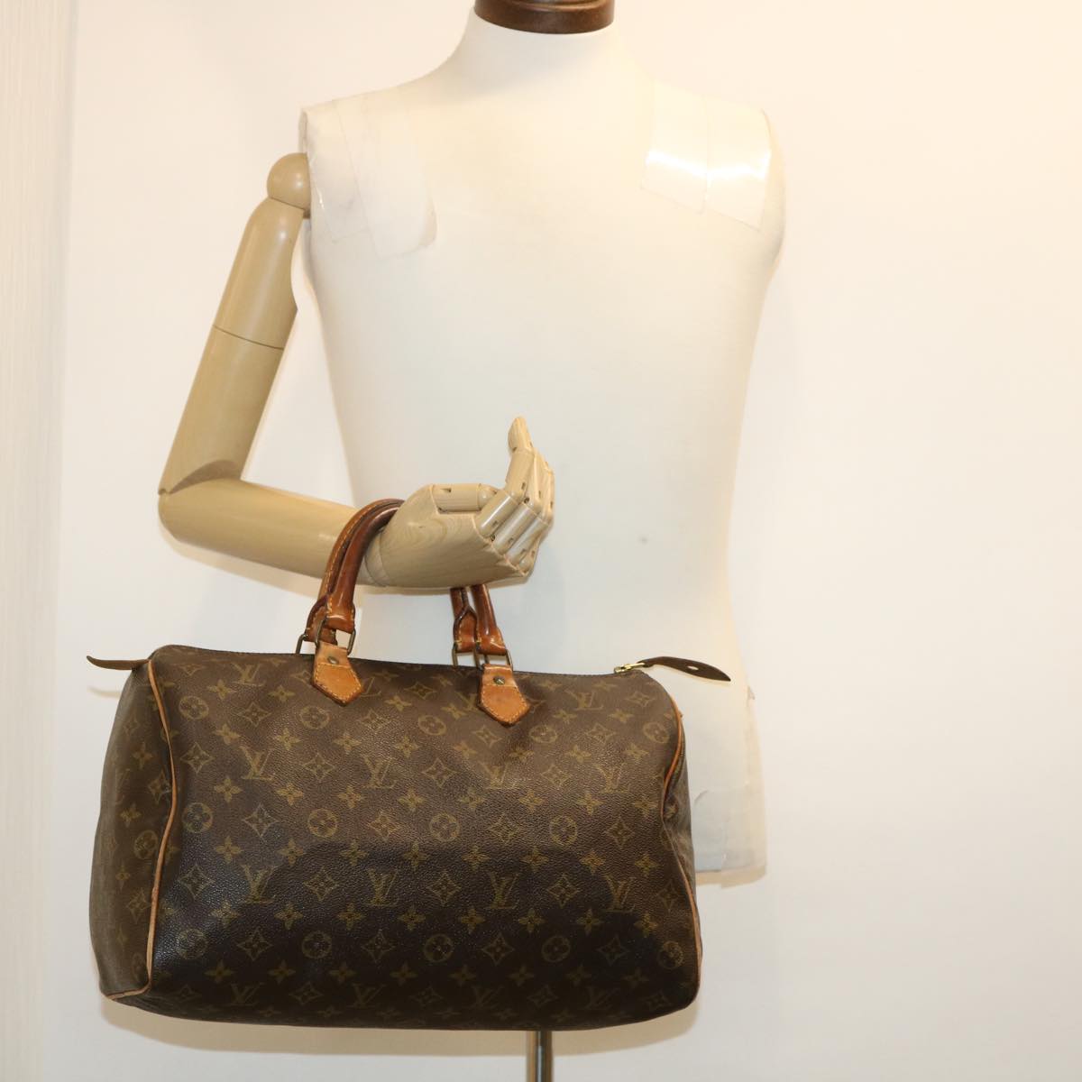 LOUIS VUITTON Monogram Speedy 35 Hand Bag M41524 LV Auth rh093