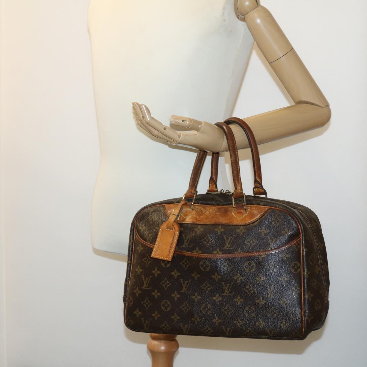 LOUIS VUITTON Monogram Deauville Hand Bag M47270 LV Auth rh129