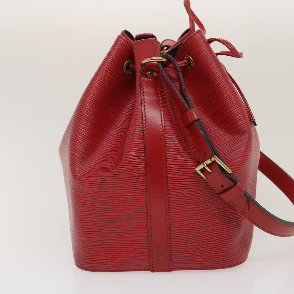 LOUIS VUITTON Epi Petit Noe Shoulder Bag Red M44107 LV Auth ro354