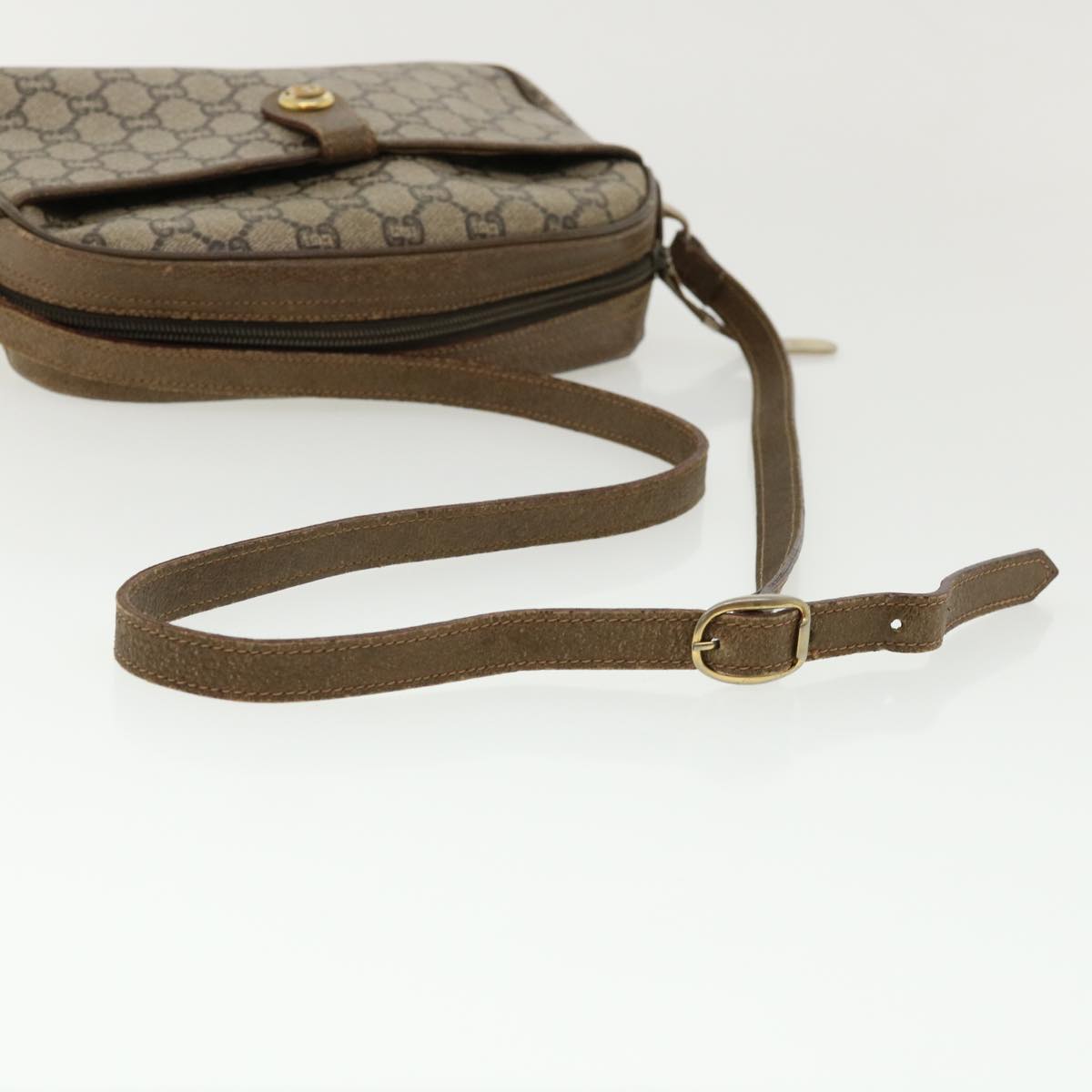 GUCCI GG Plus Canvas Shoulder Bag PVC Leather Beige Auth ro556