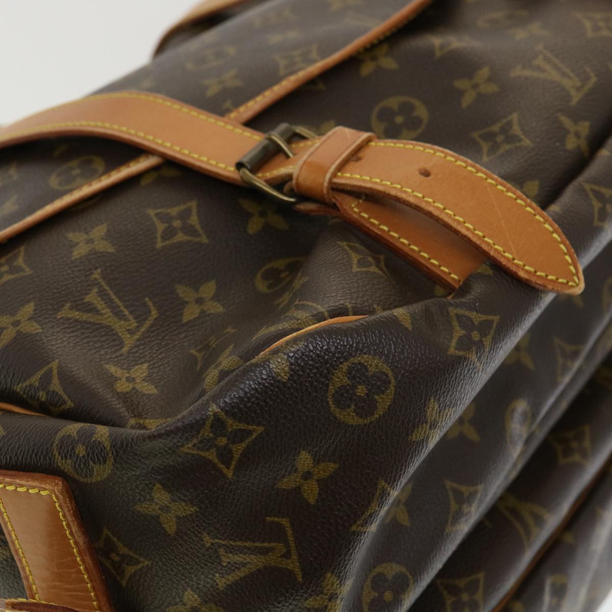 LOUIS VUITTON Monogram Saumur 43 Shoulder Bag M42252 LV Auth ro614